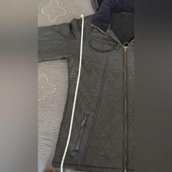 Barbour Quilted Jacket - Picture 16 of 16